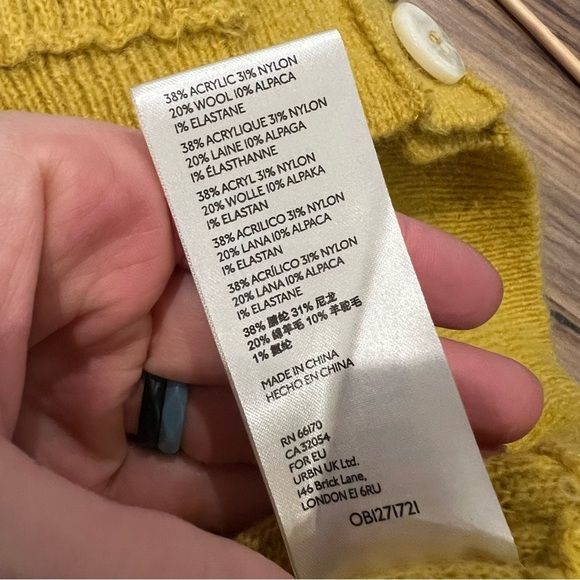 Free People Mimosa Ribbed Cropped V Neck Long Sleeve Sweater - Picture 8 of 10